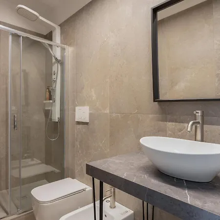 Snapstay Luxury In Centro A 公寓